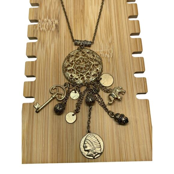 Vintage Open Work Indian Head Pendant Necklace Gold Tone Boho Elephant Disc VTG - Picture 5 of 8